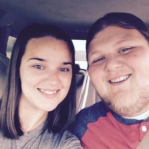 Meet your Posher, Shana